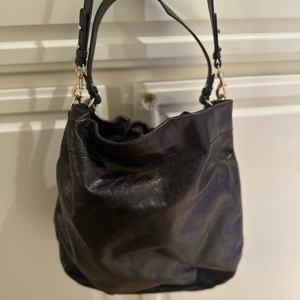 Cole Haan handbag leather excellent condition like new